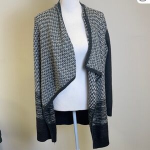 Society 8 Size S Women's Black and Gray Open Front Sweater